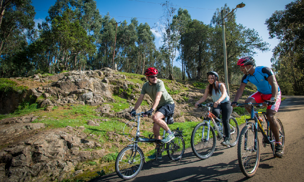 Biking on Ethiopia Highlands ETHTH09